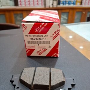 Toyota Genuine rear brake pad kit 04466-0K010