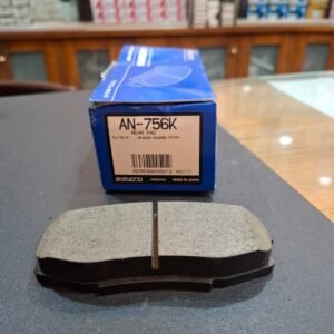 Akebono AN-756K rear brake pads for Toyota Land Cruiser 200 Made in Japan
